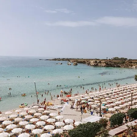 Nicolaus Club Hotel 4*